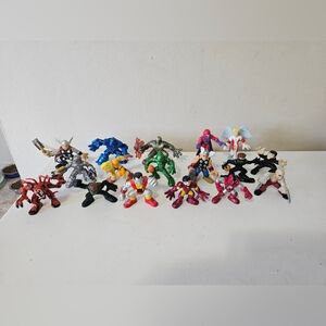 Marvel Super Hero Squad Figures Set of 17